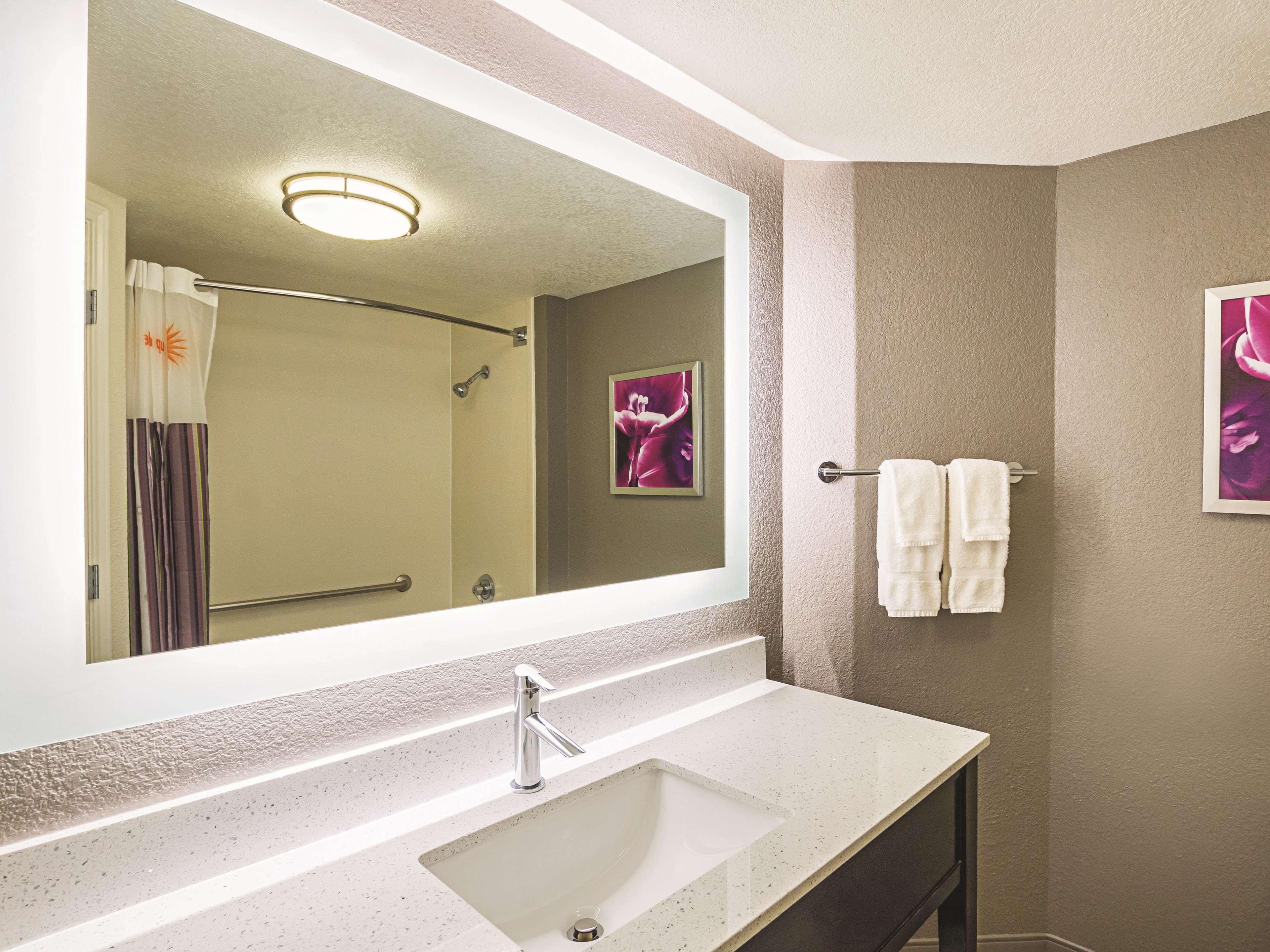 La Quinta By Wyndham Fort Worth North Exteriör bild